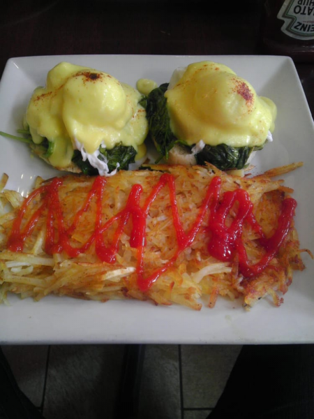 Order Florentine Benedict food online from Sutter Pub store, San Francisco on bringmethat.com