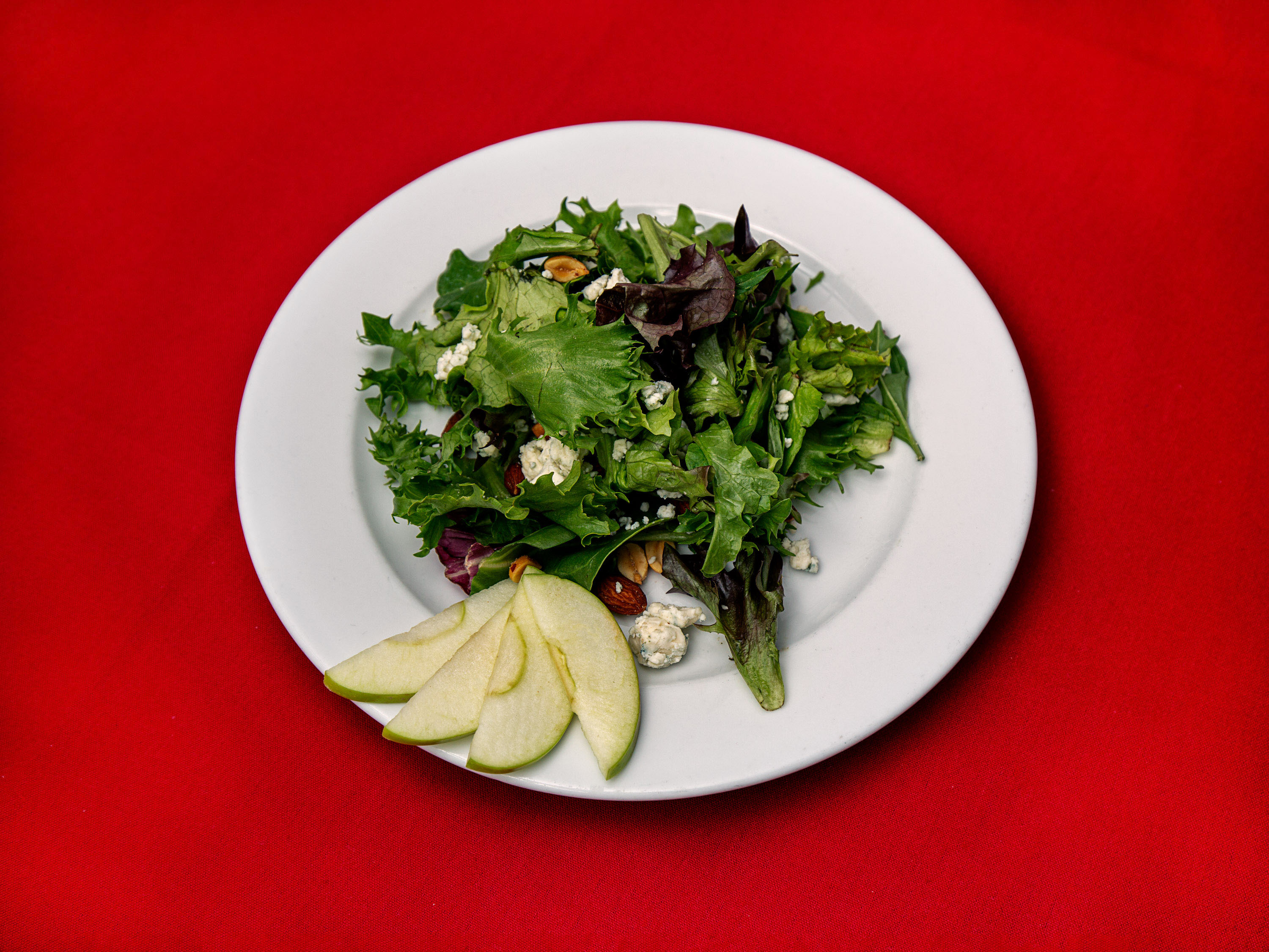 Order Gino Salad food online from Piazza Italia store, Portland on bringmethat.com