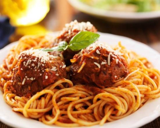 Order Spaghetti with Meat Sauce or Meatballs Pasta food online from Quadro Pizza store, Nashville on bringmethat.com