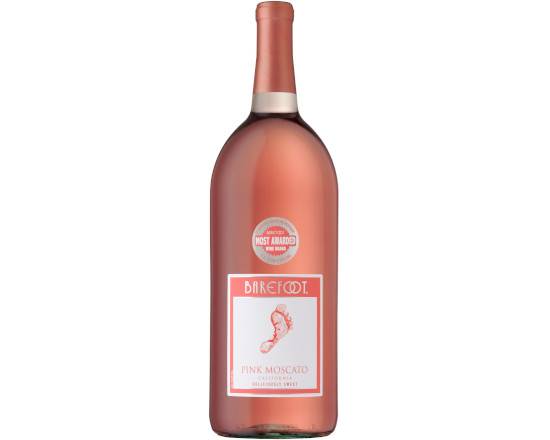Order BAREFOOT PINK MOSCATO 1.5L food online from Audet's Wine & Spirits, store, Lynn on bringmethat.com