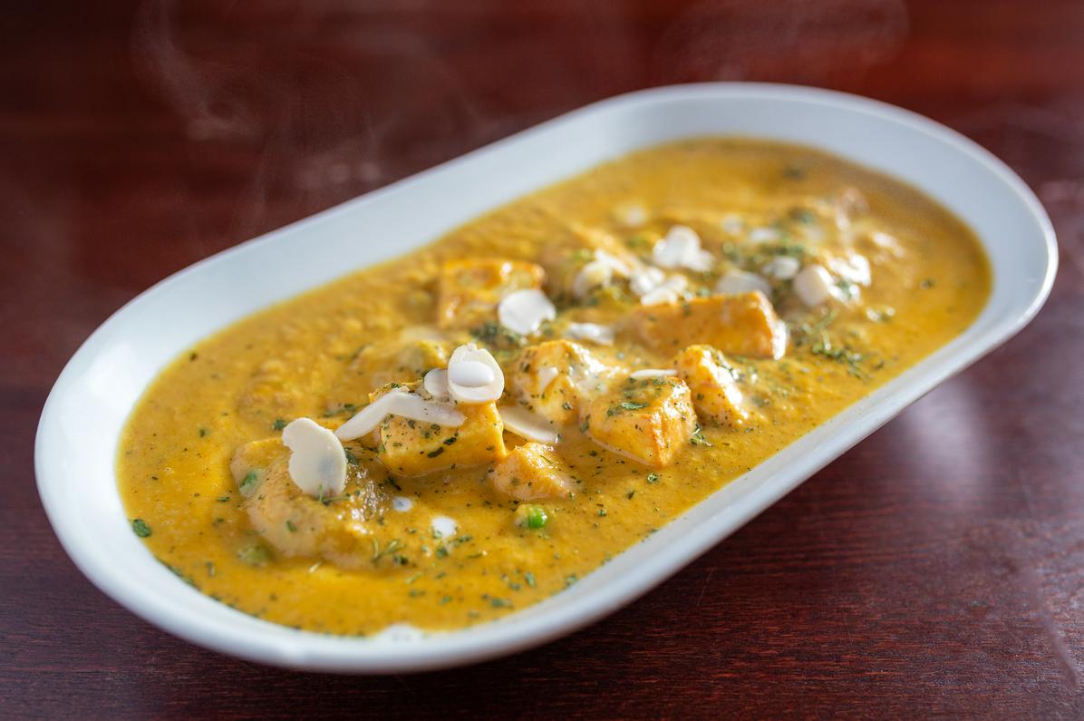 Order Mutter Paneer (come with basmati rice) food online from Indian Clay Pot store, Chicago on bringmethat.com