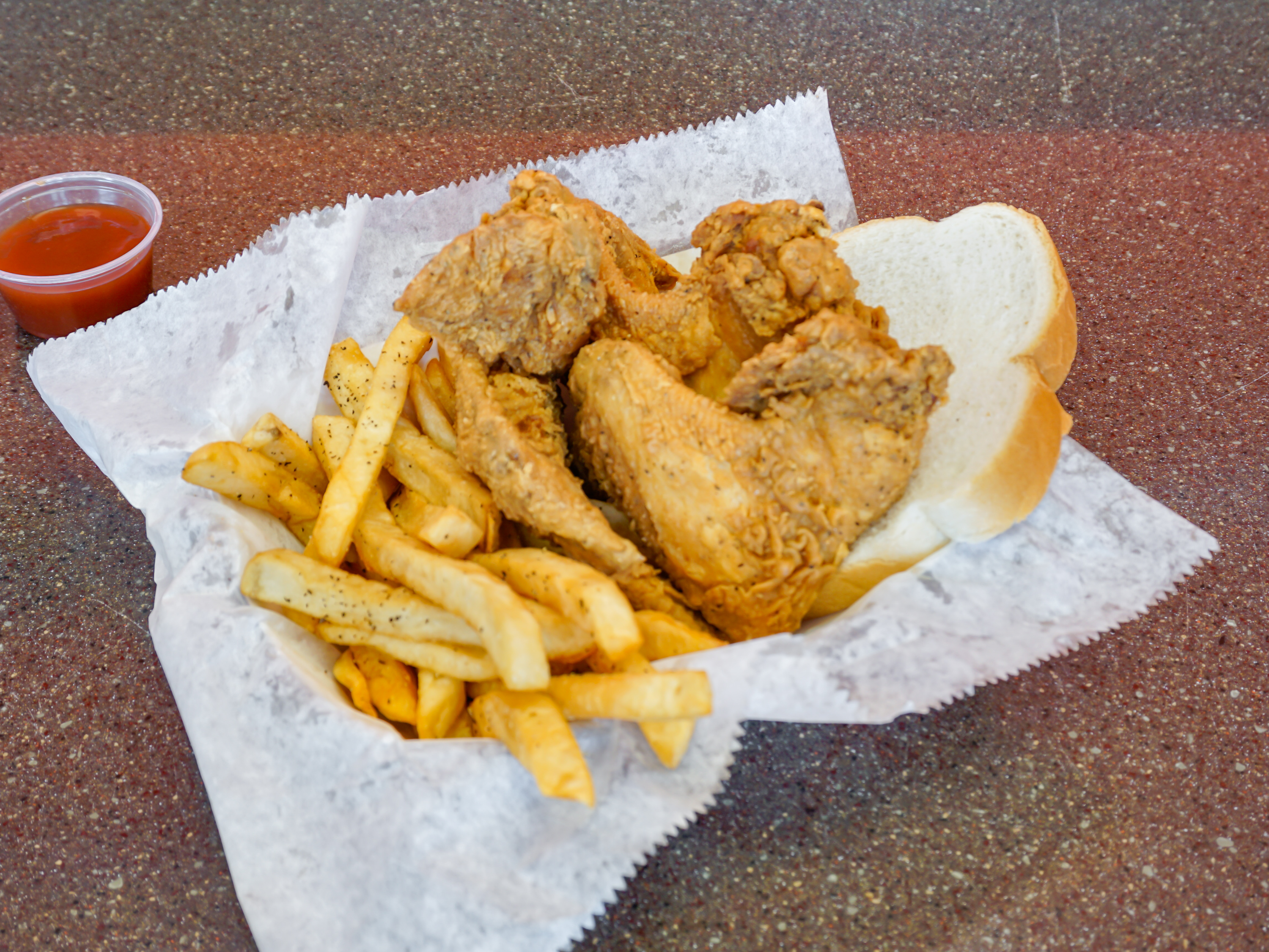 Order Wing Dinner food online from Jolly Chicken & Fish store, Highland on bringmethat.com