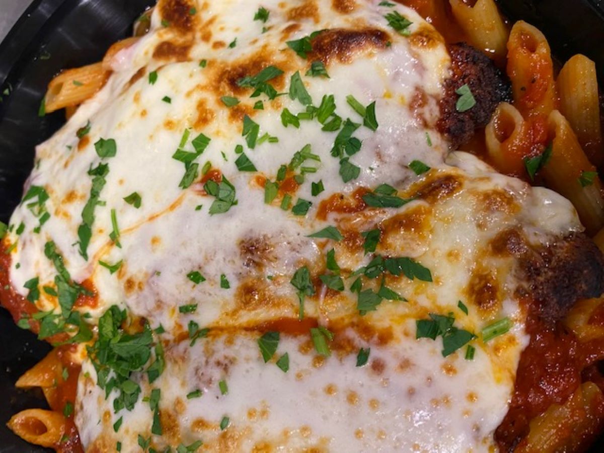 Order Chicken Parmigana food online from Pete's grill store, Sunnyside on bringmethat.com