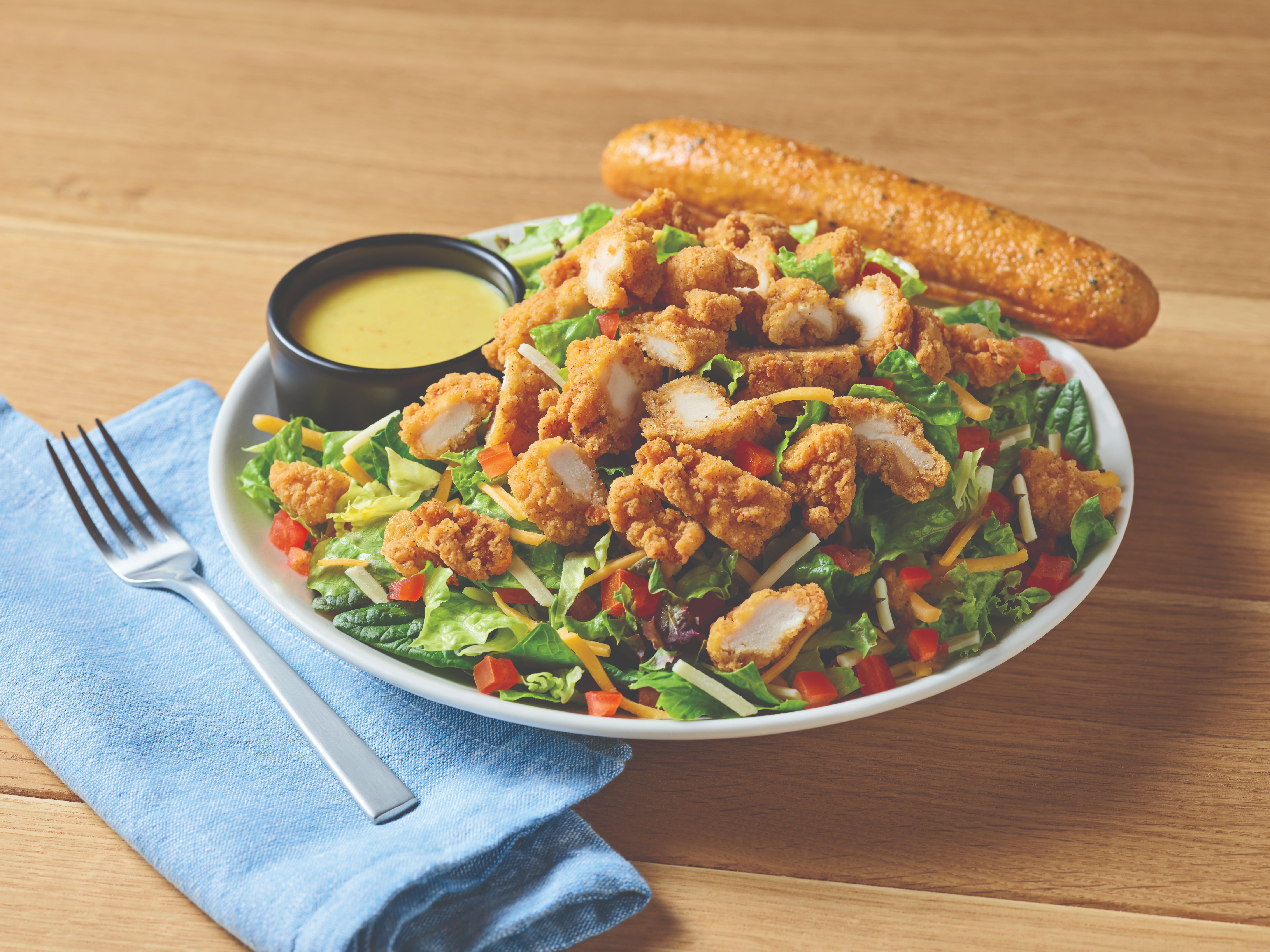 Order Crispy Chicken Tender Salad food online from Applebee store, Quakertown on bringmethat.com