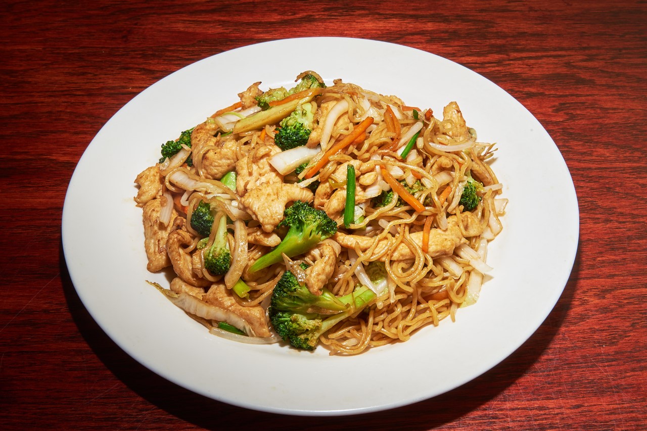 Order Chicken Yaki Soba/ Soup Soba food online from Camellia Asian Fusion store, Oceanside on bringmethat.com