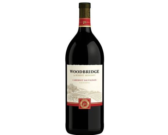 Order Woodbridge Cabernet Sauvignon, 1.5L red wine (13.5% ABV) food online from NEWBRIDGE WINES & SPIRITS CORP store, Levittown on bringmethat.com