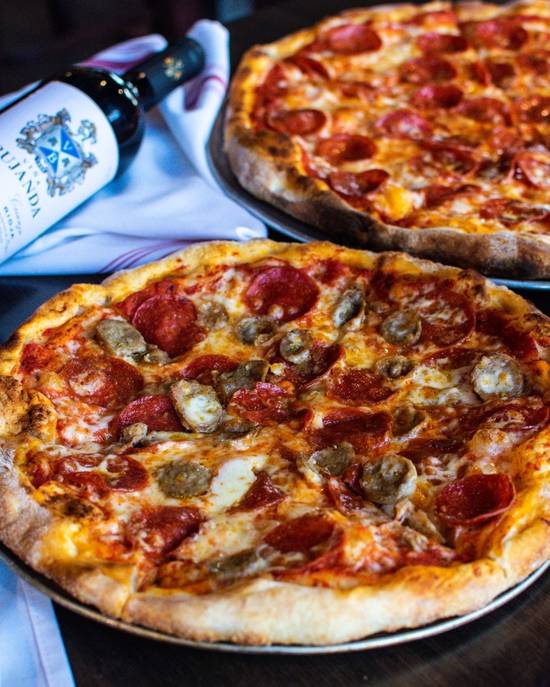 Order 12" Mama Mia food online from Tony Cs Coal Fired Pizza store, Bee Cave on bringmethat.com
