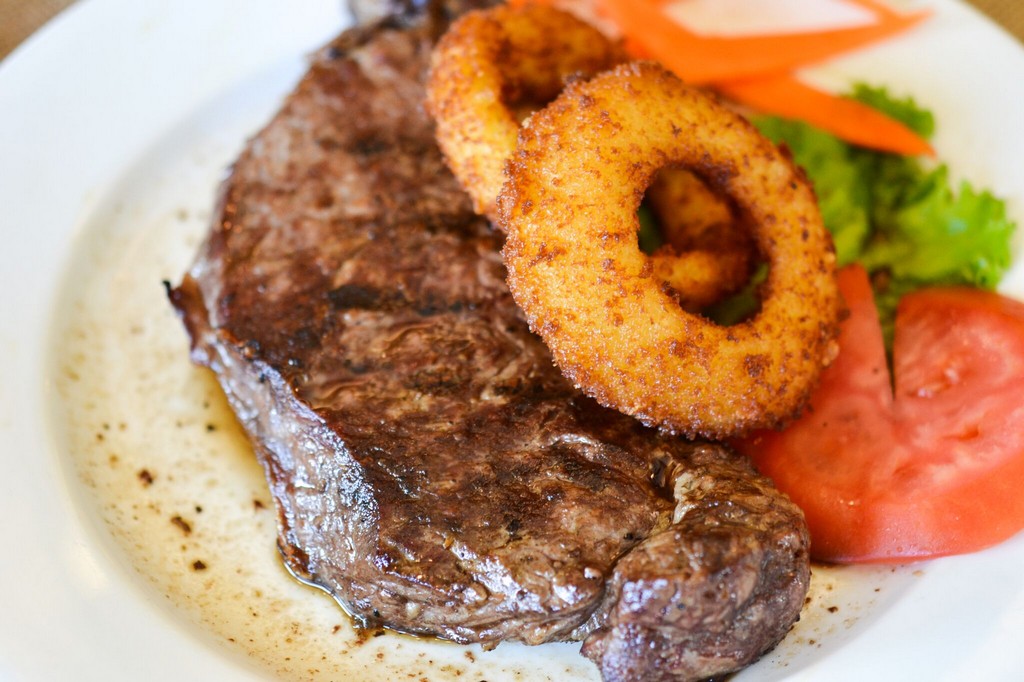 Order Charbroiled Chopped Steak food online from Court square diner store, Long Island City on bringmethat.com