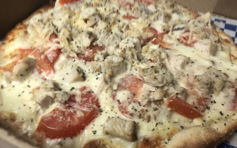 Order 8" Personal Chicken Alfredo Pizza food online from Surfside Pizza store, San Clemente on bringmethat.com