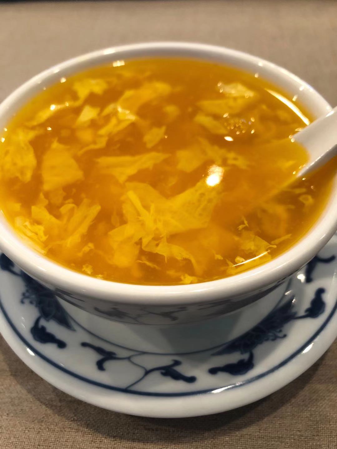 Order N6. Egg Drop Soup food online from House of Sun Chinese Restaurant store, Cincinnati on bringmethat.com
