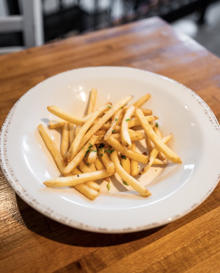Order French Fries food online from Iron Rooster store, Annapolis on bringmethat.com
