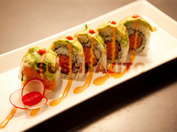 Order Green Carpet Roll food online from Sushi Ajito store, Los Angeles on bringmethat.com