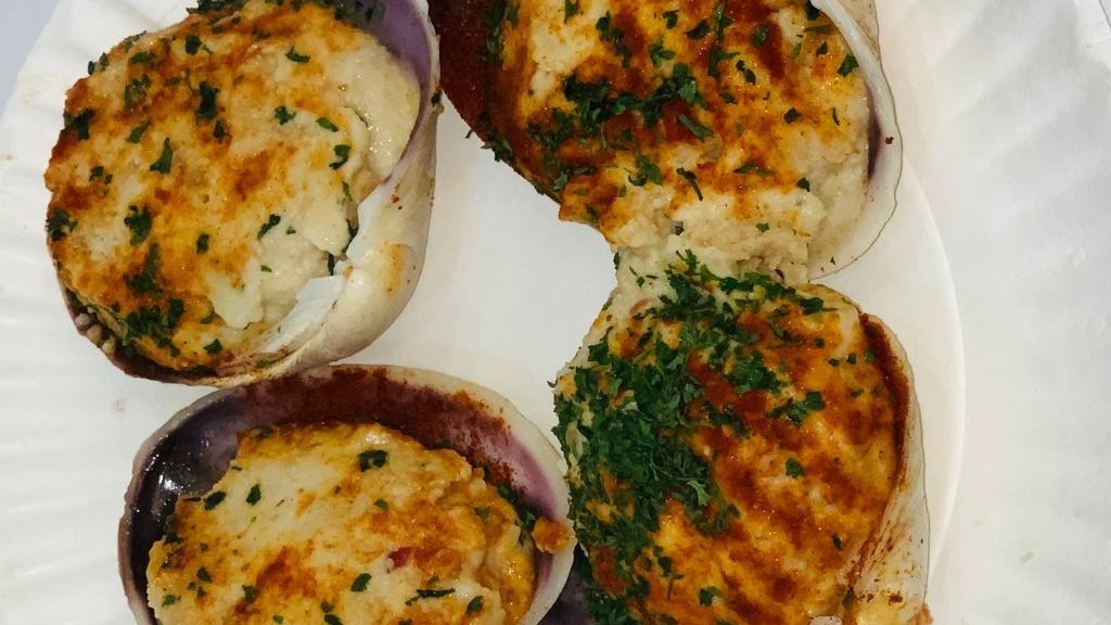 Order Stuffed Clams (4 Pcs) food online from NY Famous Deli store, Bronx on bringmethat.com