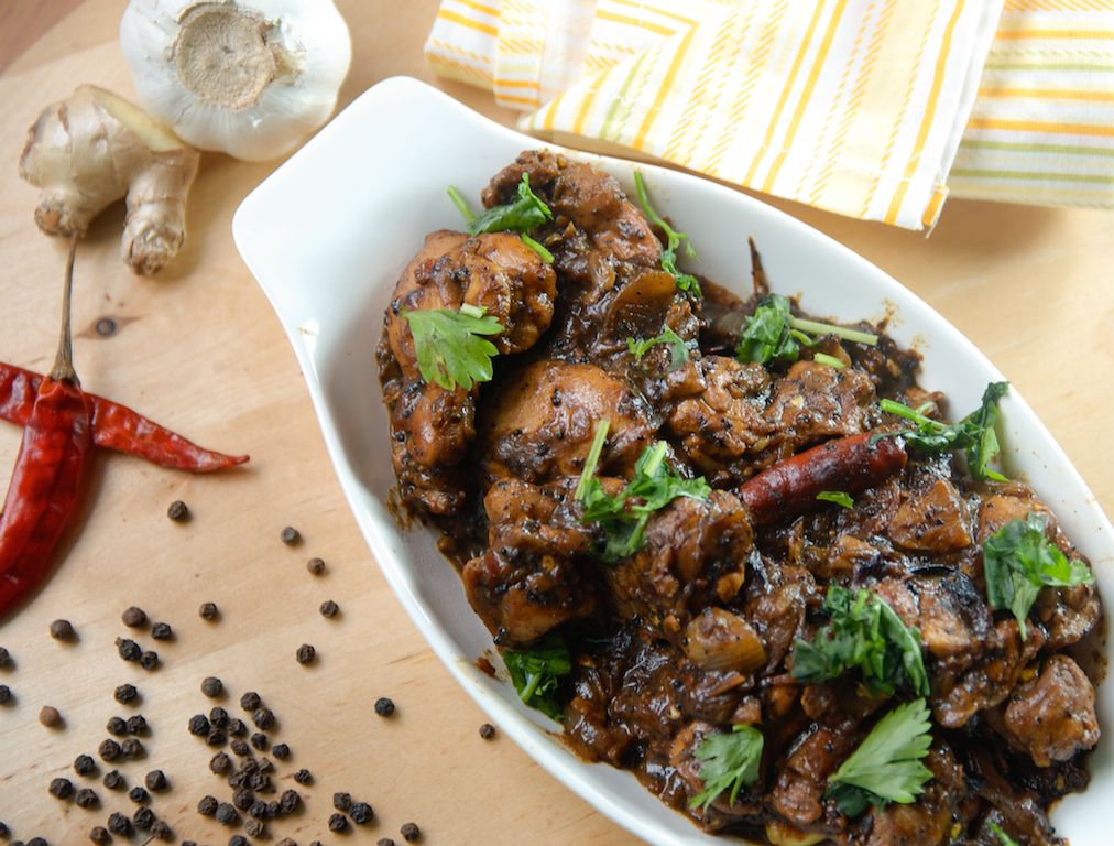 Order Pepper Chicken     (16 oz) food online from Chef of India store, Jersey City on bringmethat.com