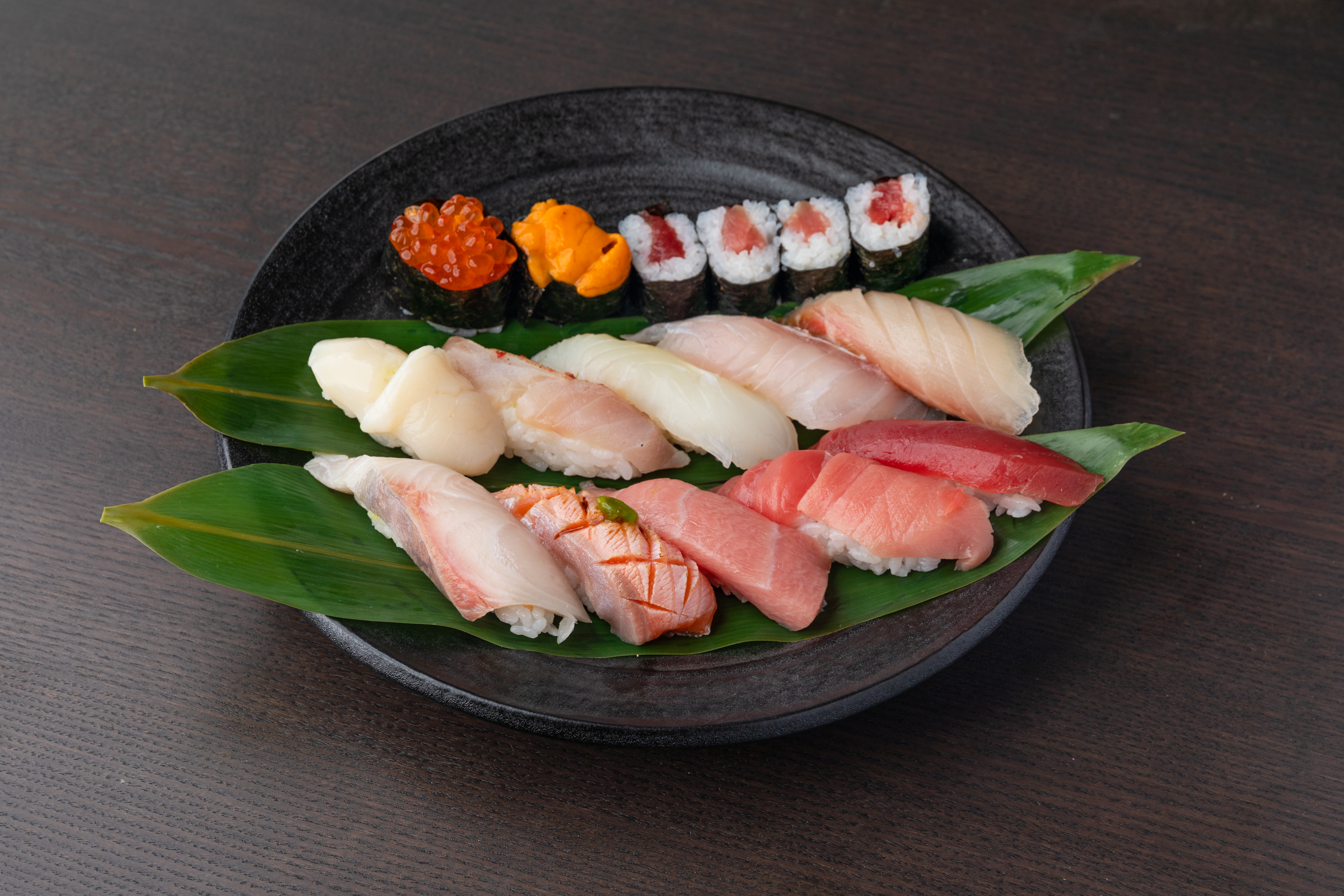 Order Omakase Sushi Set  food online from Saga Kitchen store, Alameda on bringmethat.com