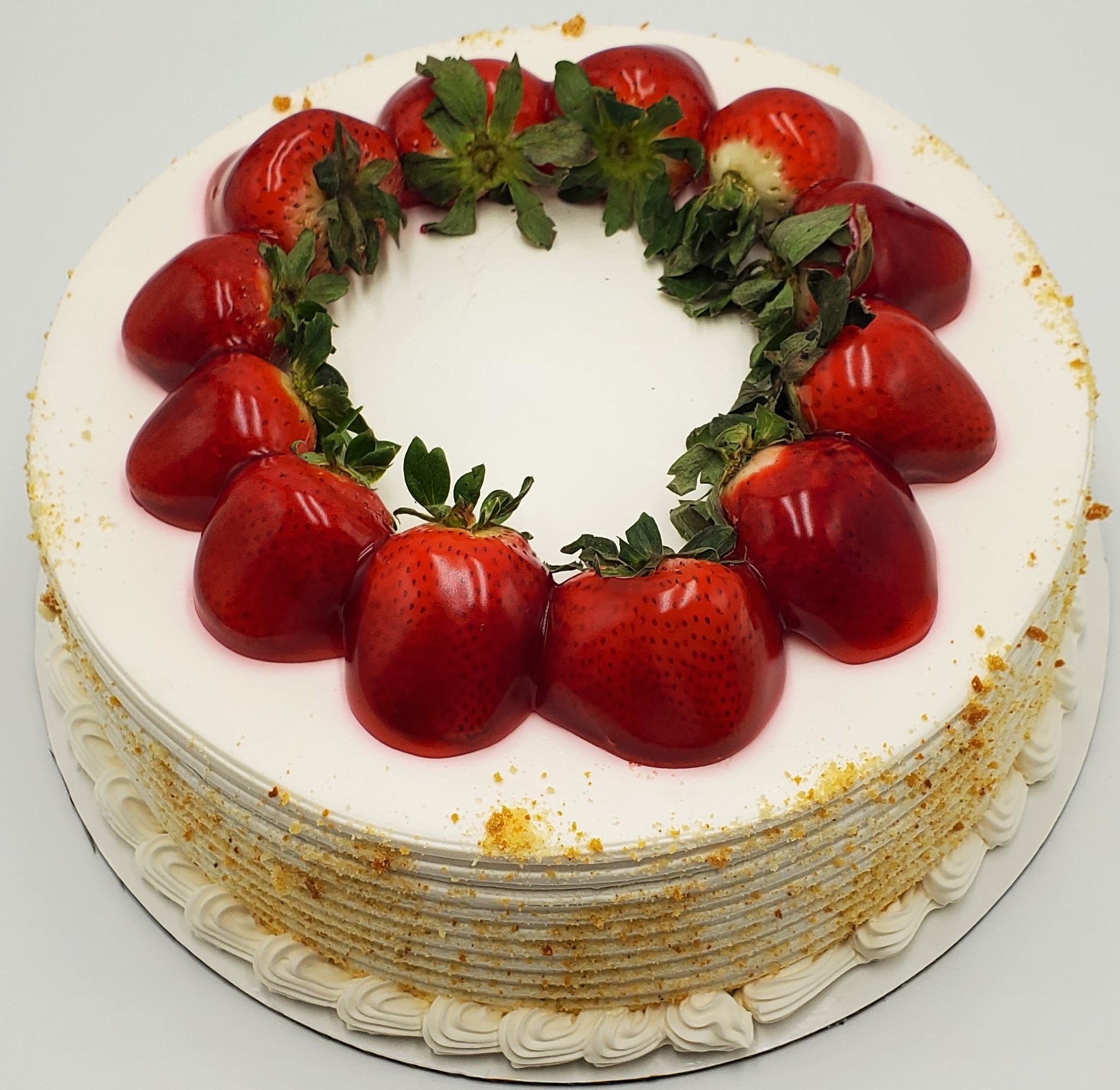 Order 10" Strawberry Shortcake food online from Pierre's Bakery store, Chicago on bringmethat.com