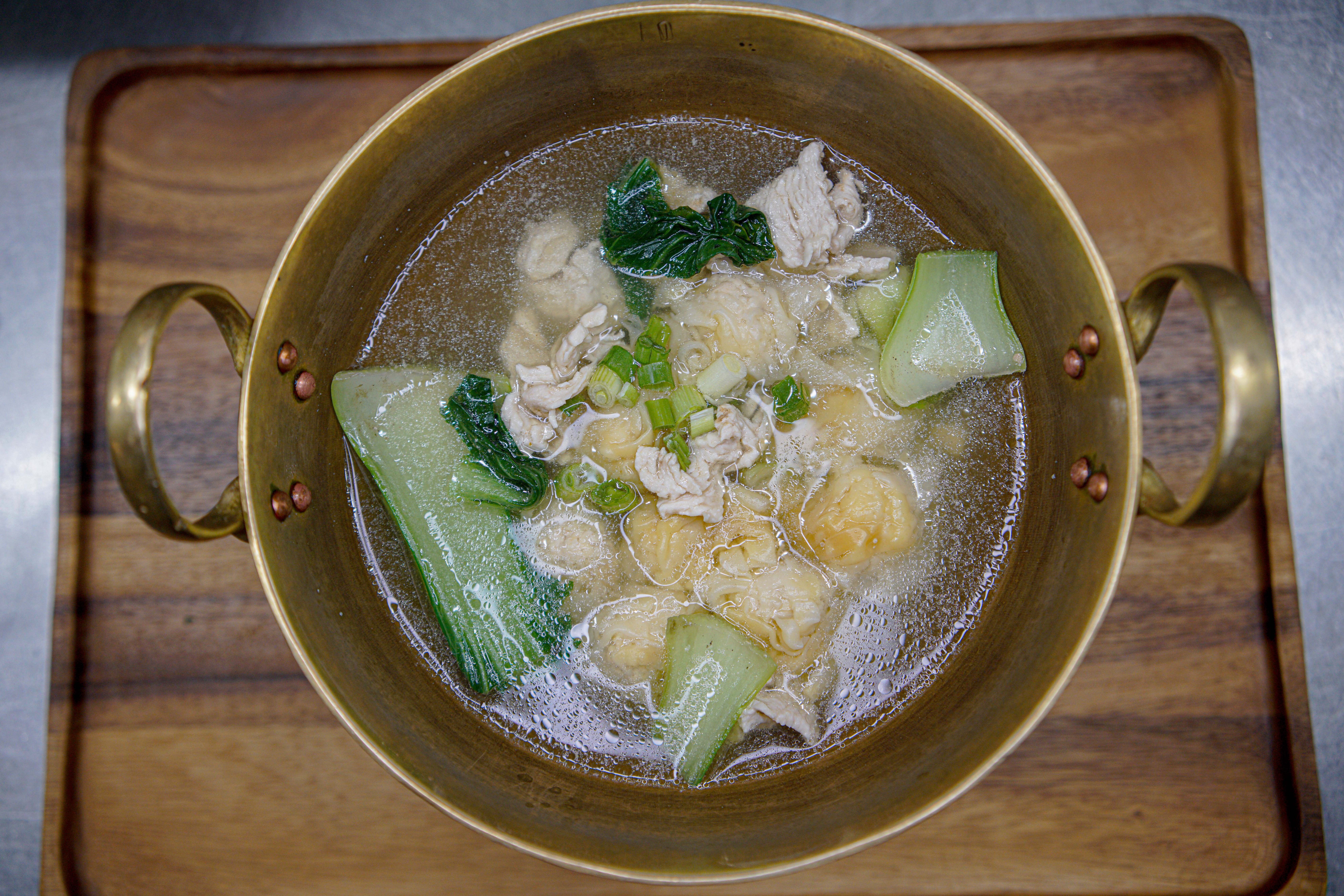 Order WONTON SOUP food online from Coco Thai Kitchen store, Los Angeles on bringmethat.com