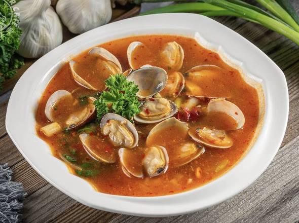 Order Clams in Spicy Sauce and Cilantro food online from Shooting Star Cafe store, Oakland on bringmethat.com