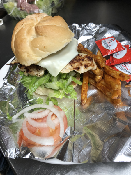 Order Grill Chicken Burger food online from Noho Pizza store, Albany on bringmethat.com