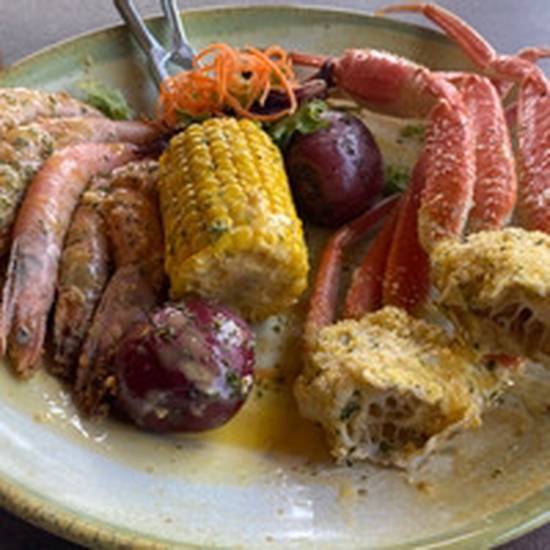 Order Chargrilled Snow Crab Platter food online from HIEUX Boil Seafood House store, New Orleans on bringmethat.com