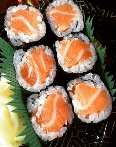 Order Salmon Roll food online from Sushi sushi store, New York on bringmethat.com