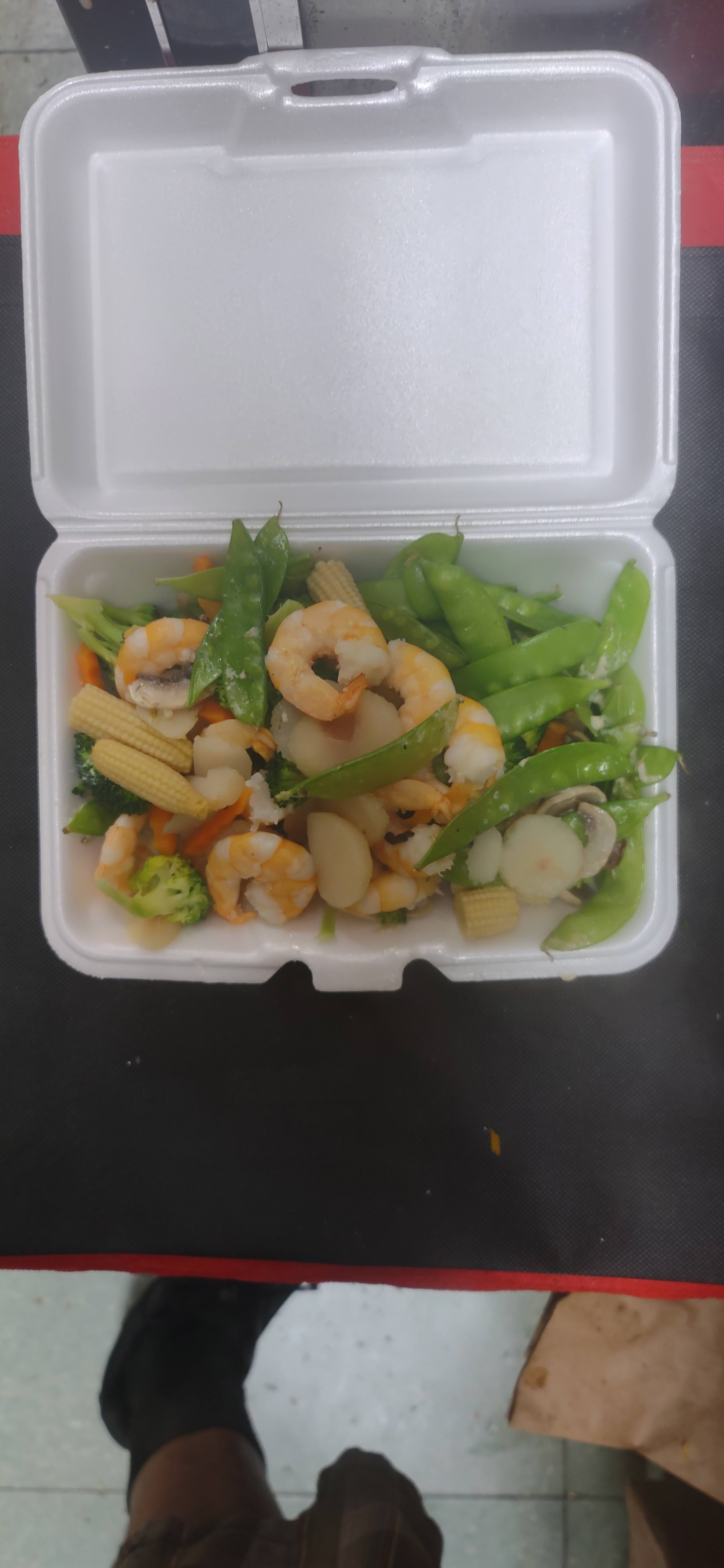 Order 167. Steamed Shrimp with Mixed Vegetables Diet  food online from China Wok store, Lima on bringmethat.com