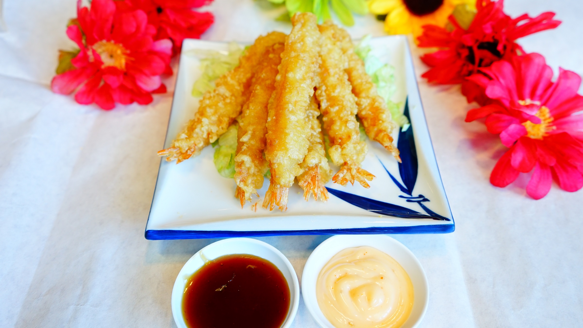Order Crispy Shrimp Tempura food online from Lon U Chinese store, Norcross on bringmethat.com
