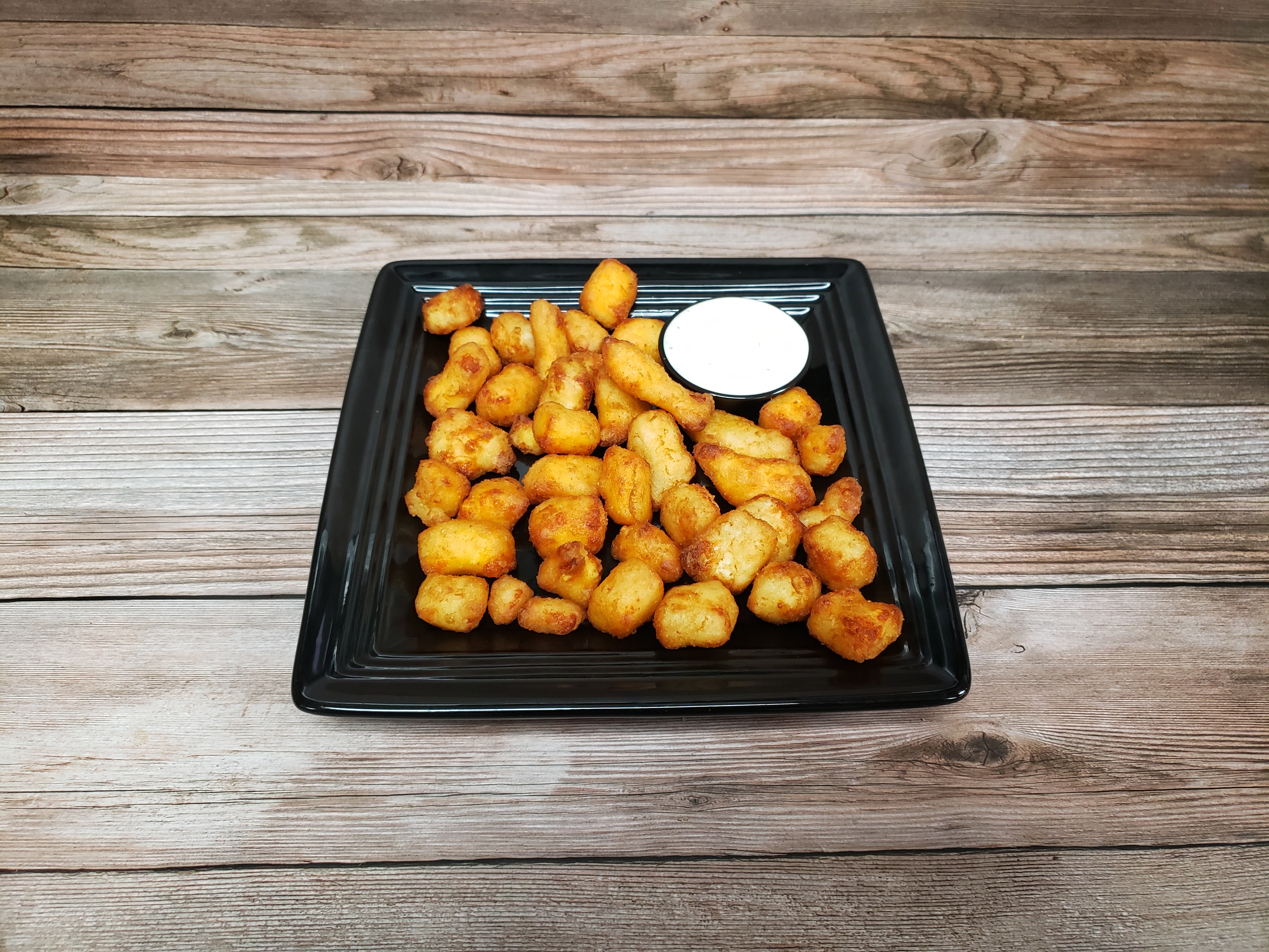 Order Fried Cheese Curds food online from Ground Round store, Neenah on bringmethat.com