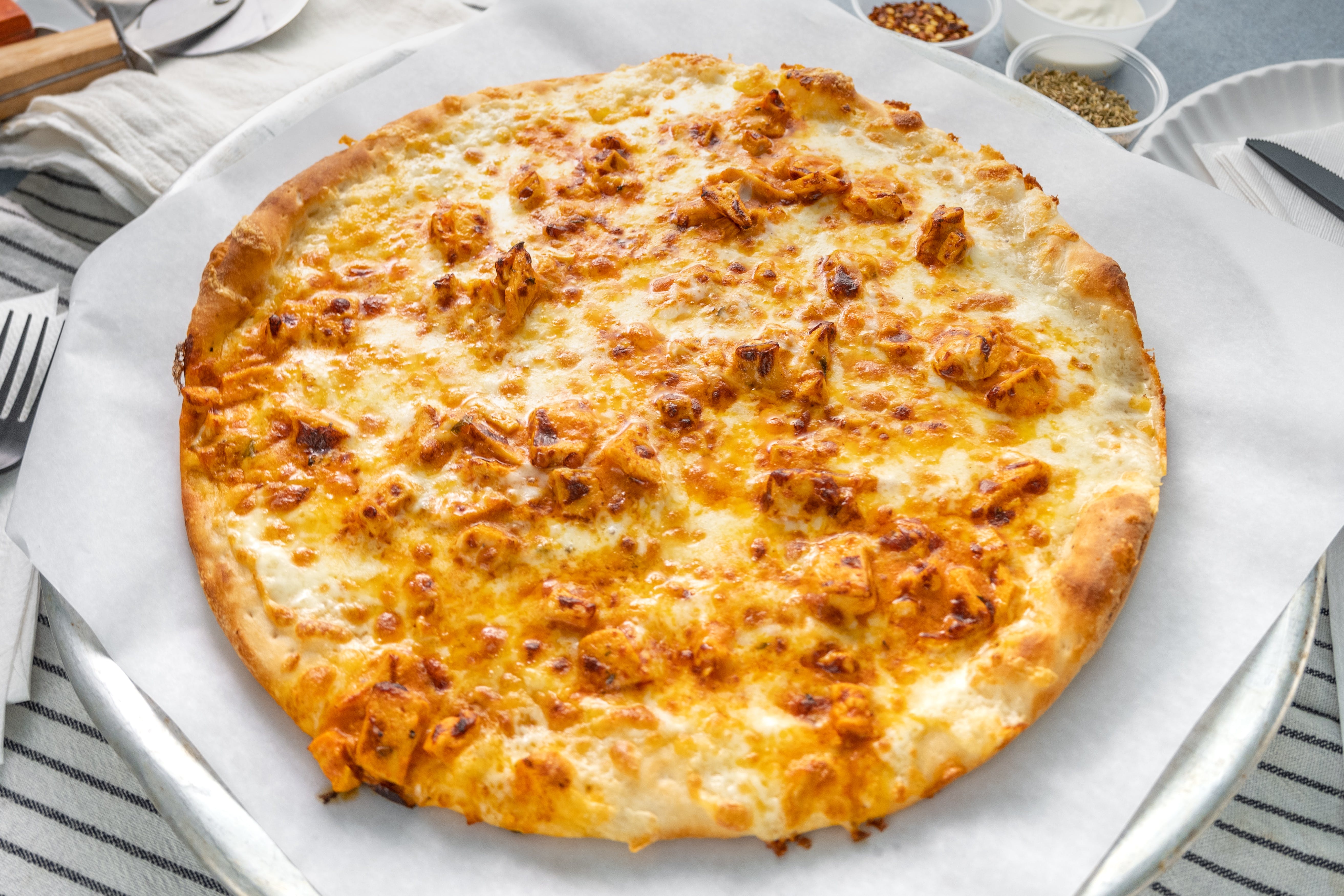 Order Buffalo Chicken Pizza - Small 12" food online from Golden Crust Pizzeria store, Philadelphia on bringmethat.com