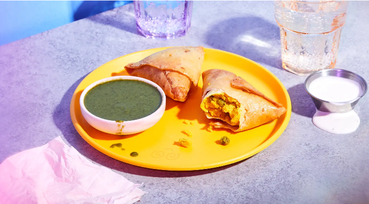 Order Vegetable Samosa food online from Baby Dal store, Fremont on bringmethat.com