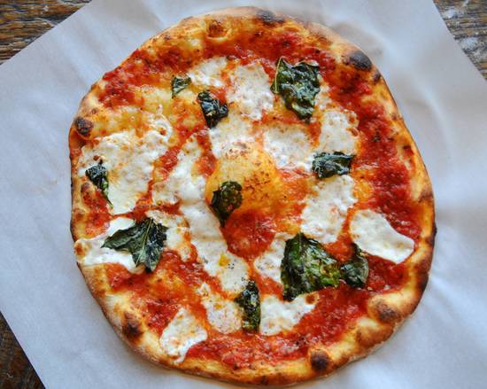 Order Margherita Napoli Pizza food online from Pizzeria Limone store, Bountiful on bringmethat.com