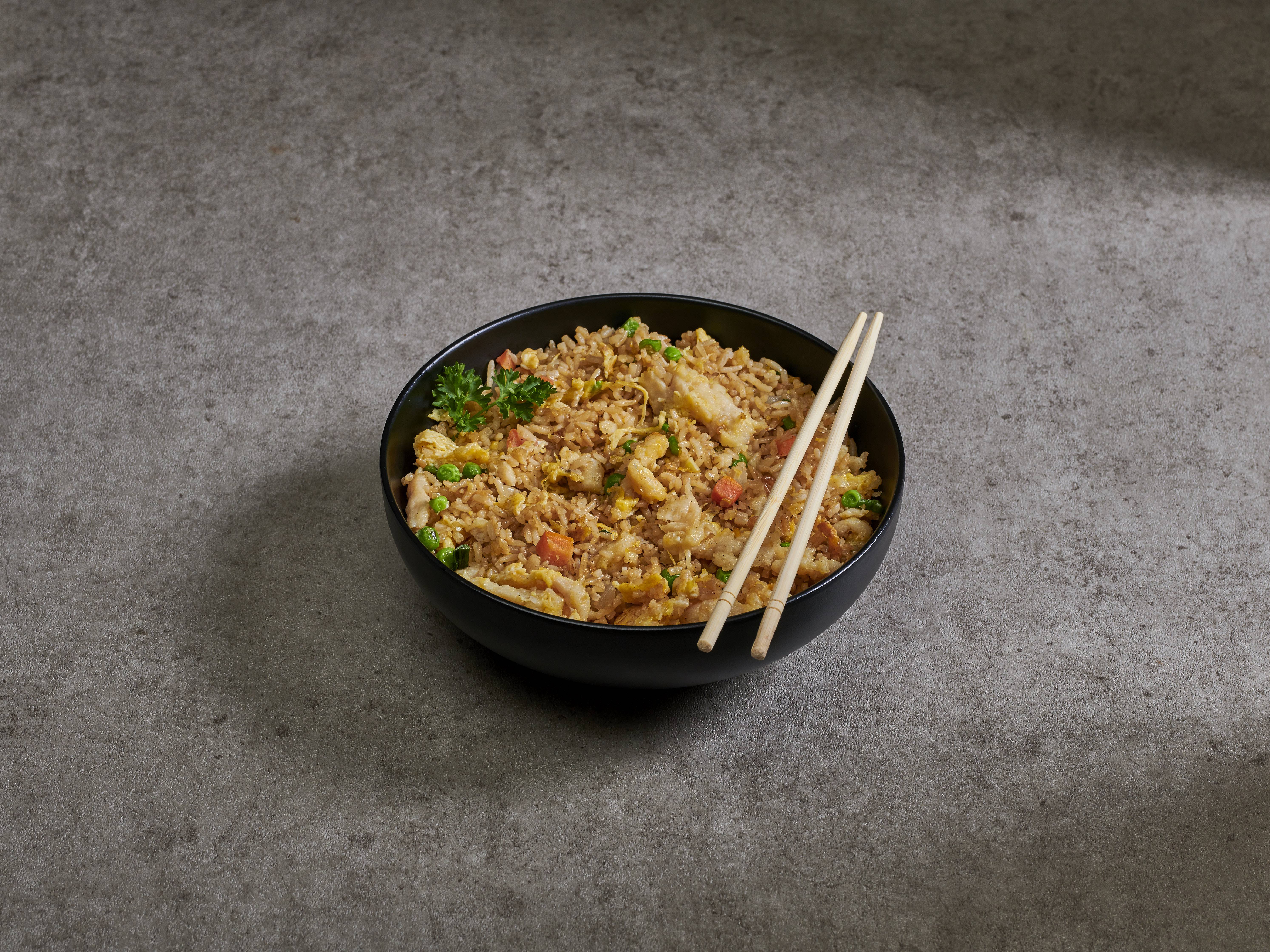 Order FR1 Chicken Fried Rice food online from College Cafe store, Fort Collins on bringmethat.com