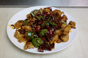 Order M37. 三椒鸡丁 Three Style Pepper Chicken food online from Sichuan Hot Pot 九寨溝火锅川菜 store, Cleveland on bringmethat.com