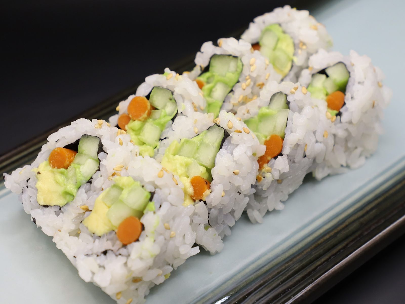 Order Vegetable Roll food online from Tom's Sushi House store, Los Angeles on bringmethat.com