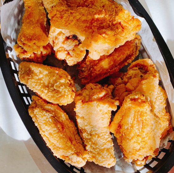 Order A13. Chicken Wings food online from La Juicy Seafood store, O'Fallon on bringmethat.com