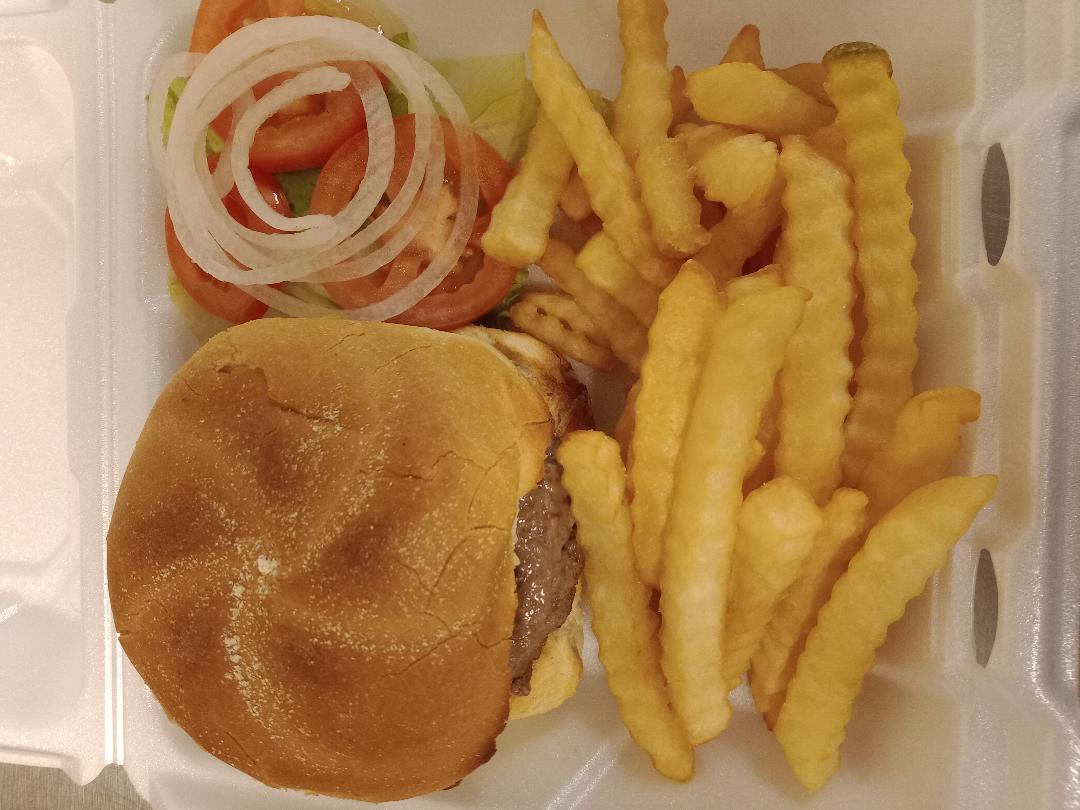 Order Cheeseburger Deluxe food online from Mamma Mia Pizzeria store, Allentown on bringmethat.com