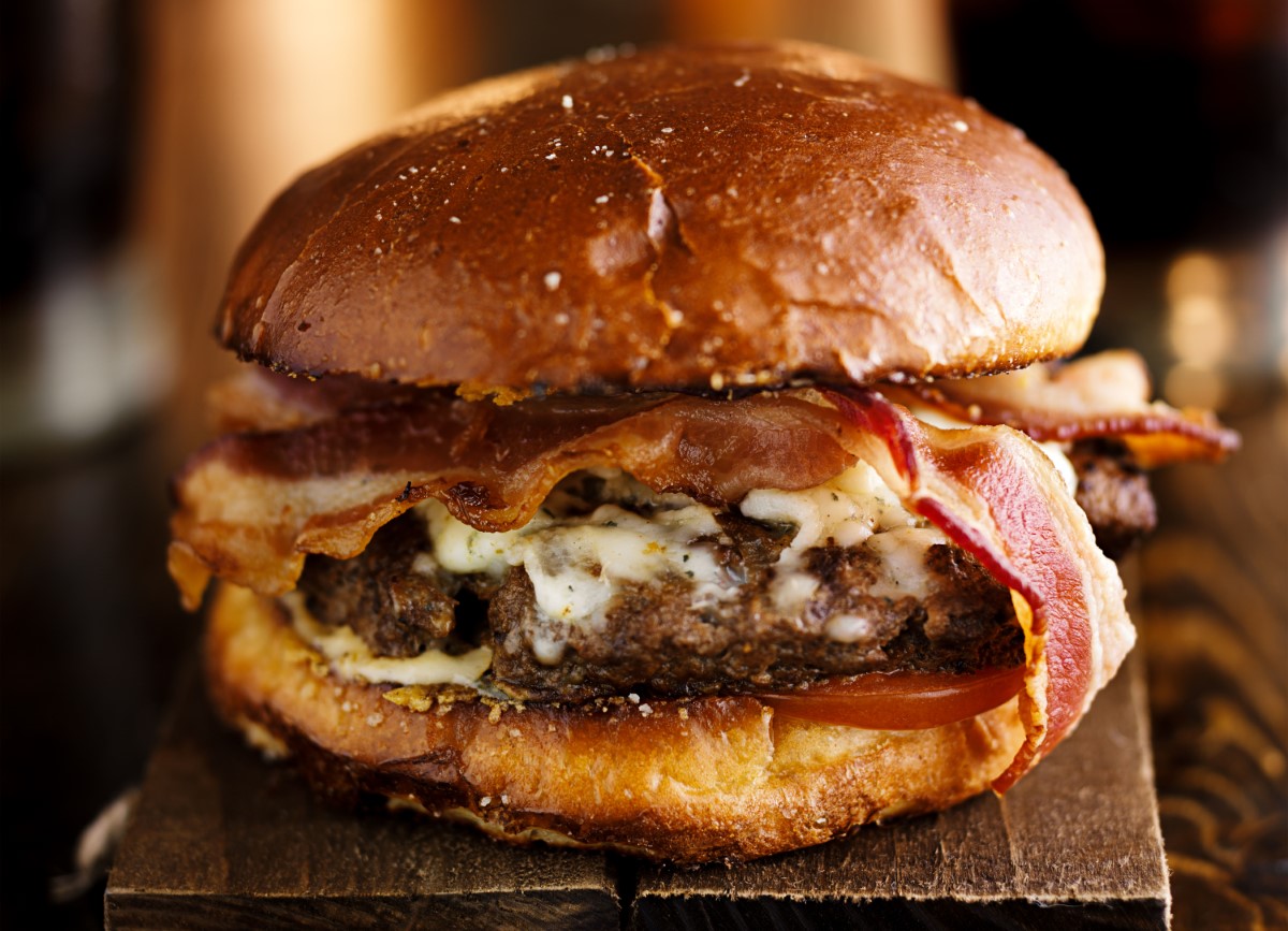 Order Ranchero Burger food online from Pizza Station store, Bellevue on bringmethat.com