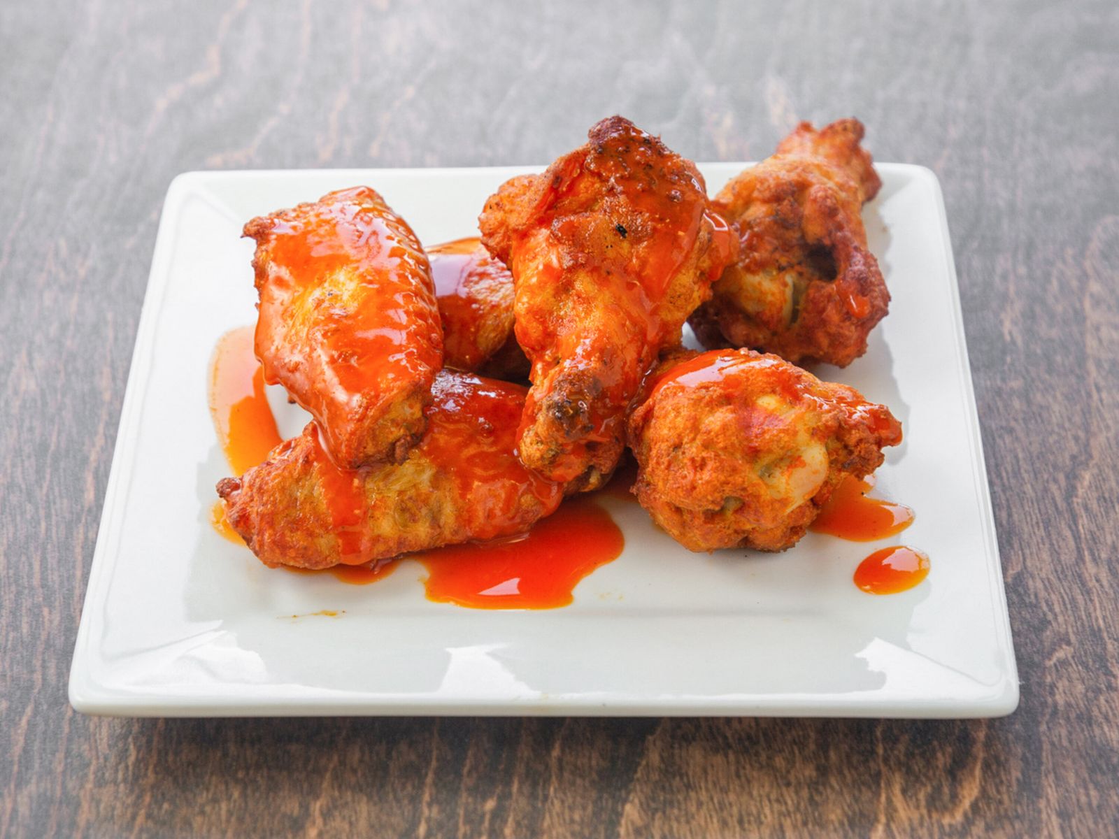 Order 10PC Hot Wings food online from Big Daddy's Pizza store, Salt Lake City on bringmethat.com