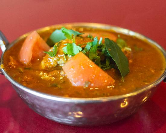 Order Chicken Curry food online from Taj Indian Restaurant store, Nashville on bringmethat.com