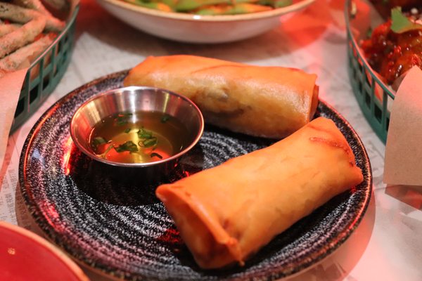 Order Two Spring Rolls food online from Royal Siam store, New York on bringmethat.com