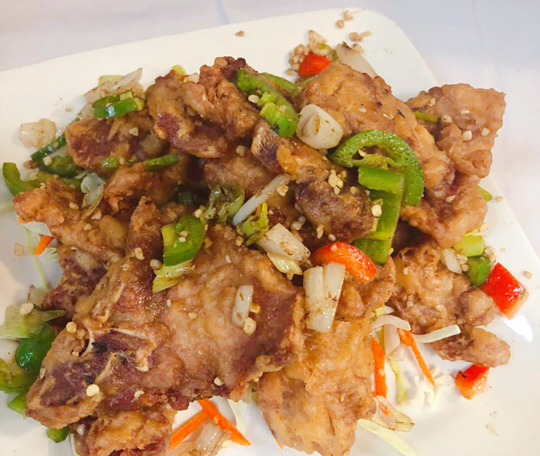Order 60. Salt and Pepper Pork Chop food online from Xing Yuan store, Alameda on bringmethat.com