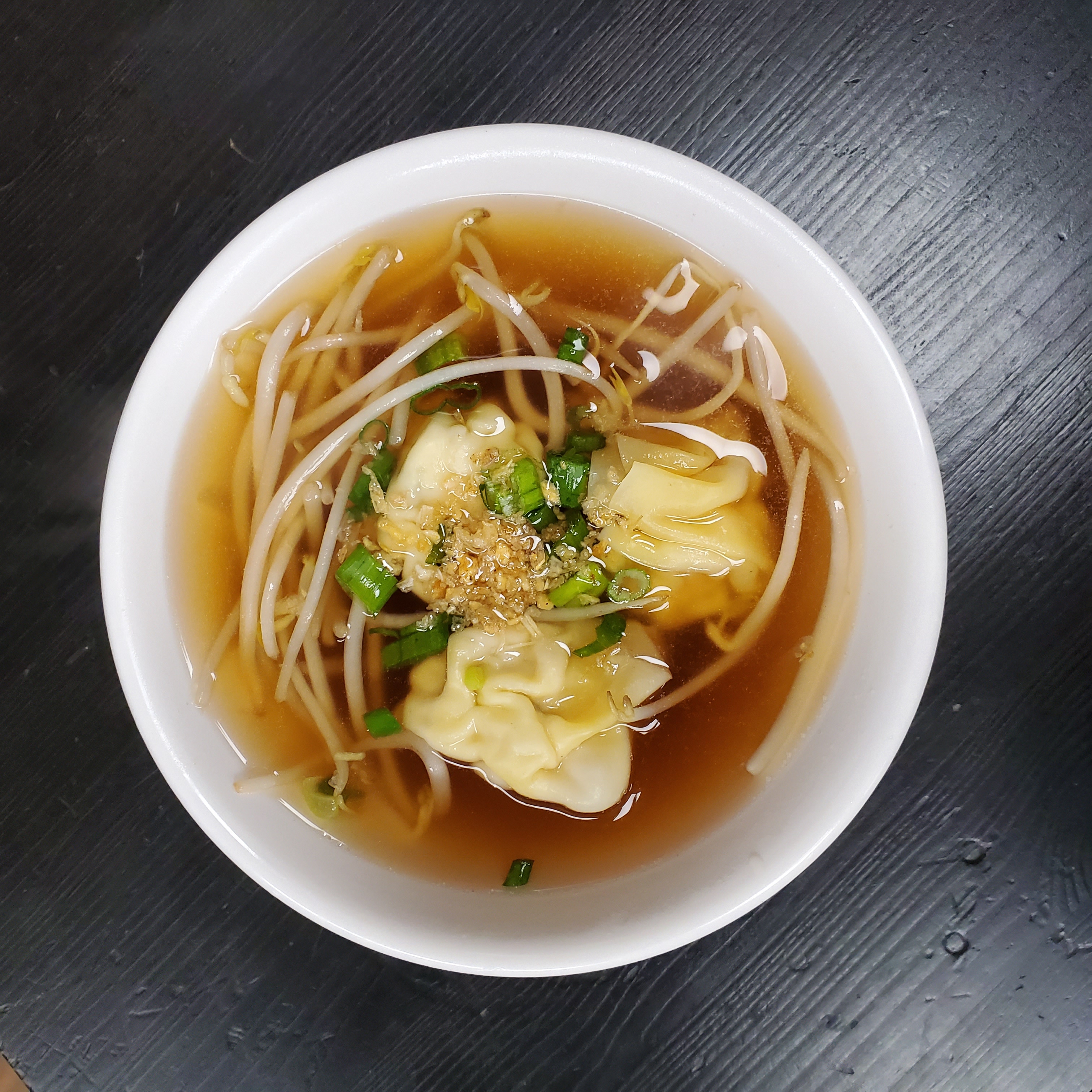 Order Won Ton Soup food online from Thai Paradise store, Severna Park on bringmethat.com