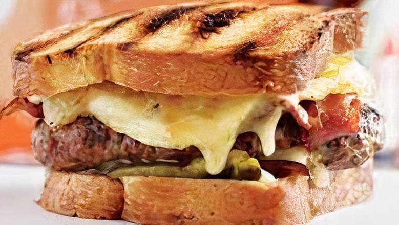Order Fried Egg Patty Melt food online from Patty Melt Co store, Des Plaines on bringmethat.com