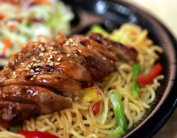 Order Yakisoba Noodle and Chicken Combo Plate food online from Sansai Japanese Grill store, Santa Monica on bringmethat.com