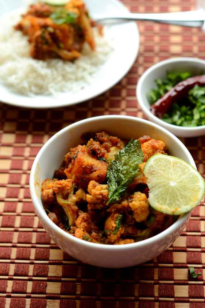 Order Aloo Gobi Masala food online from Bawarchi Biryanis store, Ashburn on bringmethat.com