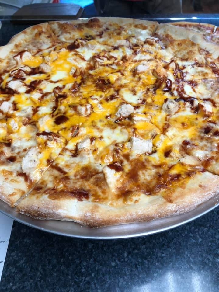 Order BBQ Chicken Pizza - 12'' food online from Manbroso Togo store, Aston on bringmethat.com