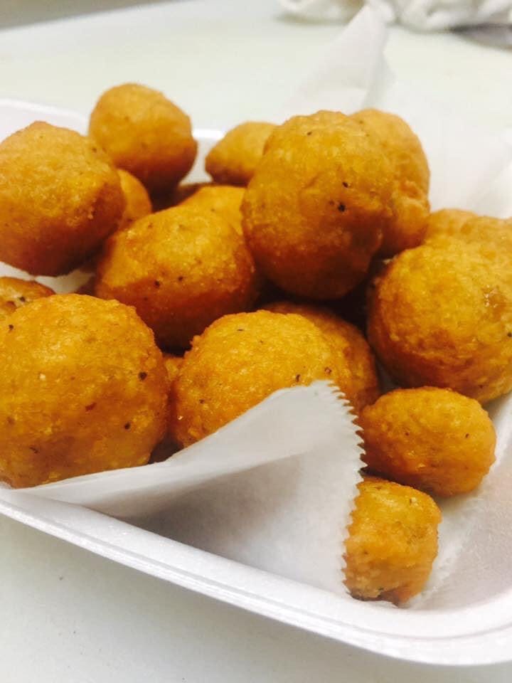 Order Fried Mushrooms - Appetizer food online from Italiano Of Kingsport store, Kingsport on bringmethat.com