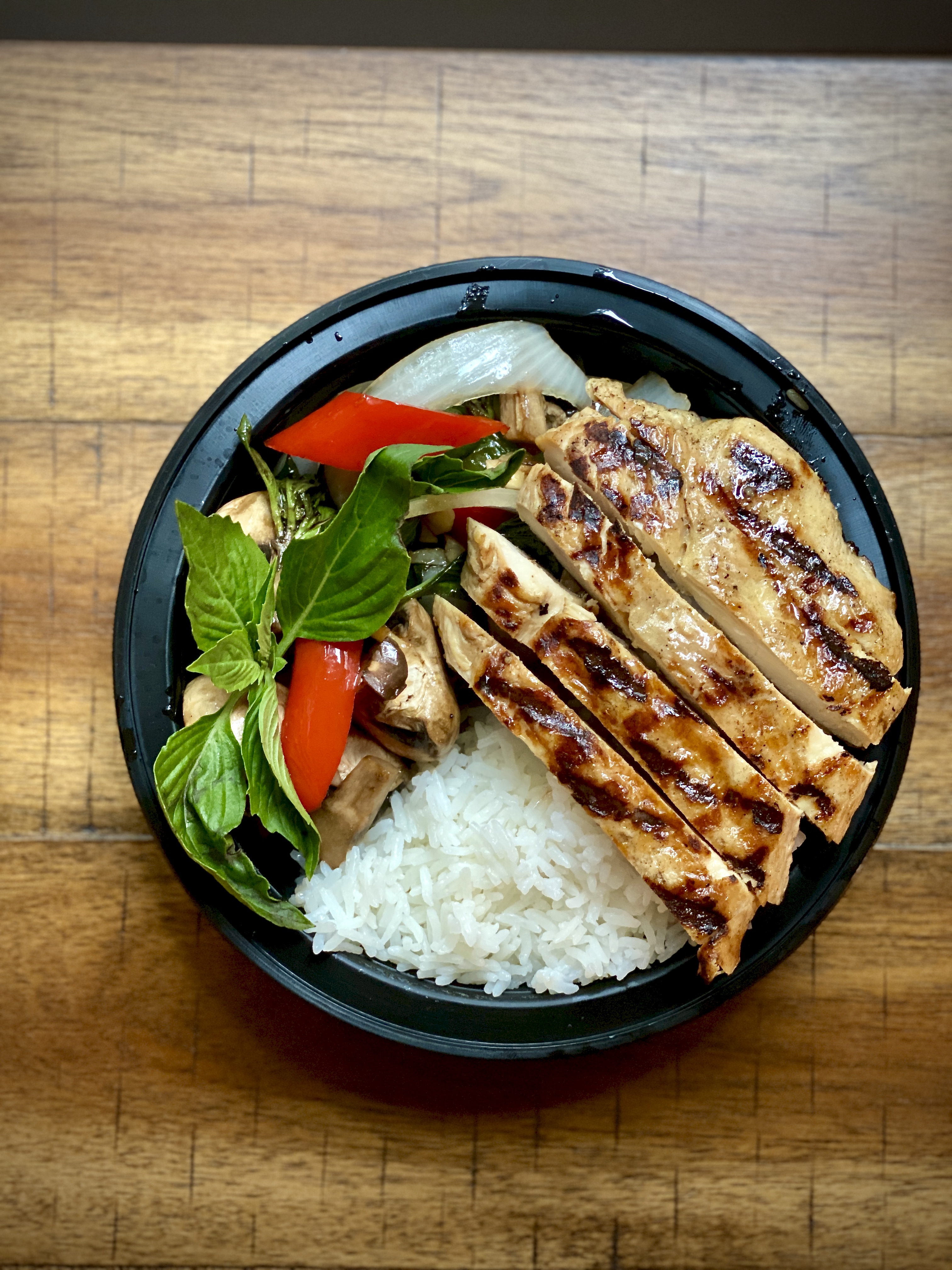 Order Hot Basil Chicken Bowl food online from Chick-A-Bowl store, Ansonia on bringmethat.com