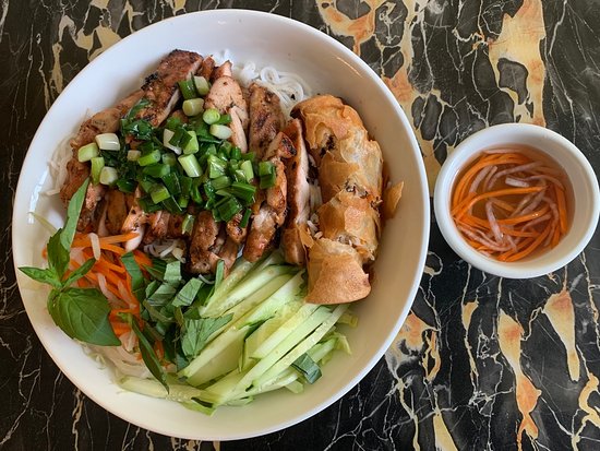 Order Bun Cha Gio Ga Nuong  food online from Pho And Cafe Anh Hong store, Upper Darby on bringmethat.com