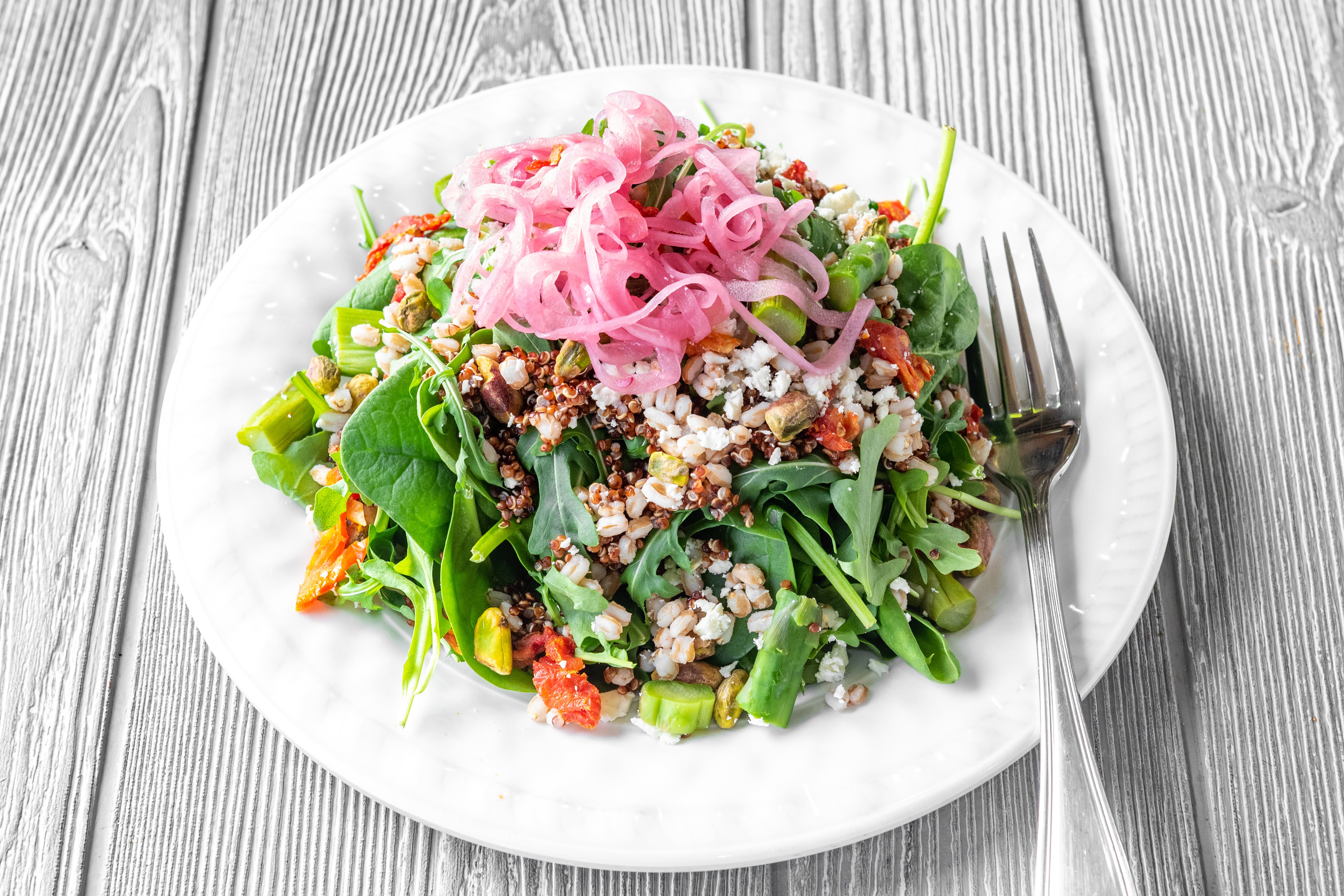 Order Mighty Greens & Grains Salad - Salad food online from Nocella's Ristorante & Pizzeria store, Haddonfield on bringmethat.com